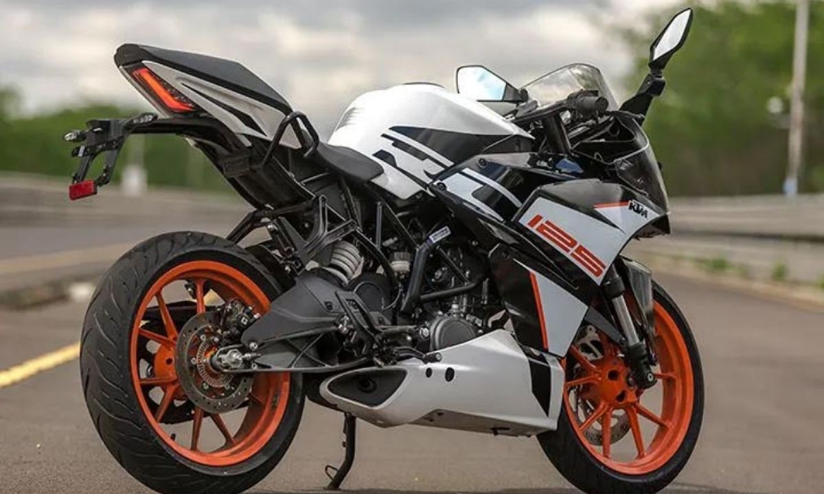 KTM RC 125 Price in India